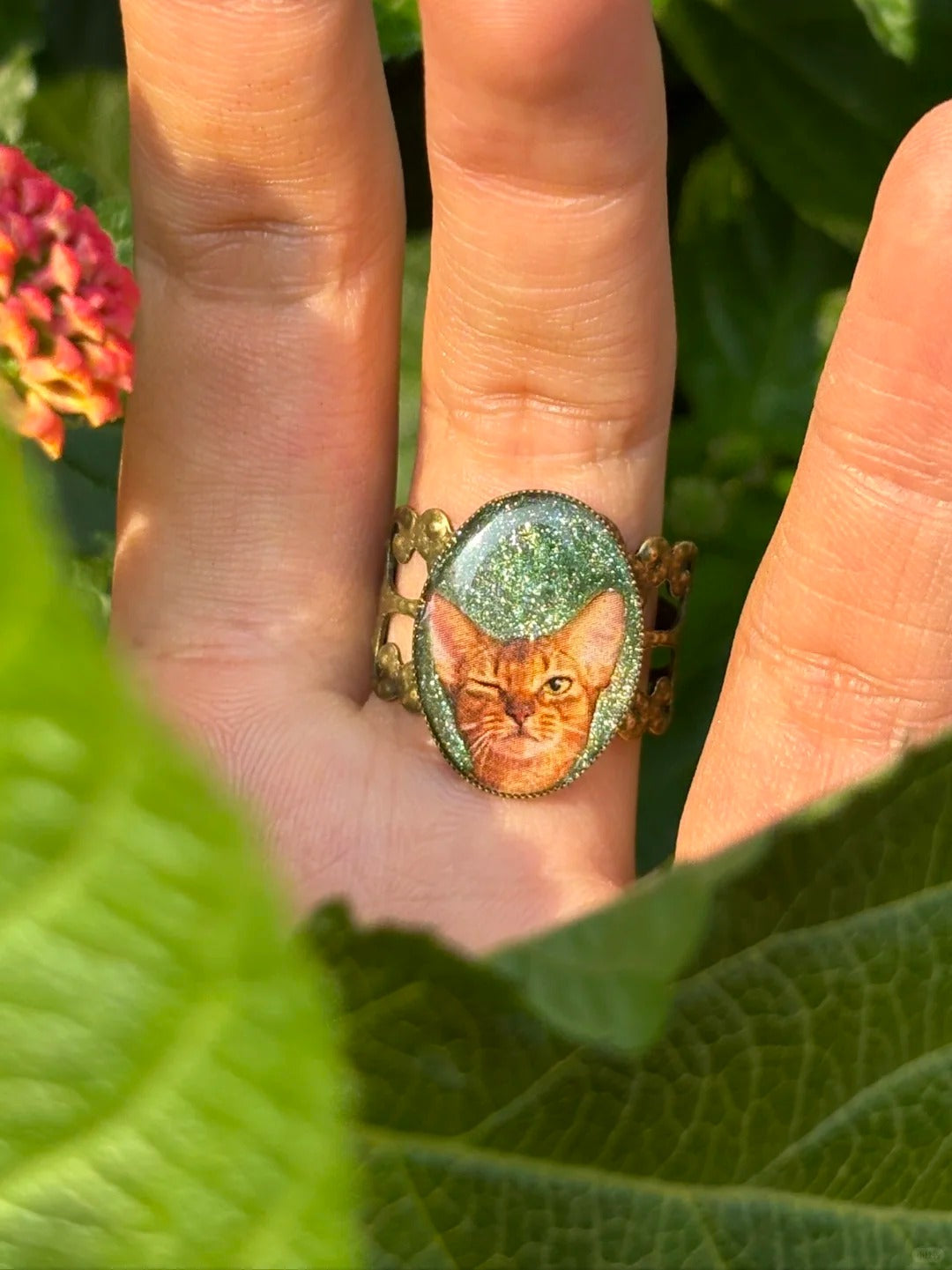 Custom Pet Photo Ring - Personalized Dog Cat Portrait Jewelry - Pet Memorial Keepsake - Antique Bronze or Silver Finish - Gift for Pet Lover